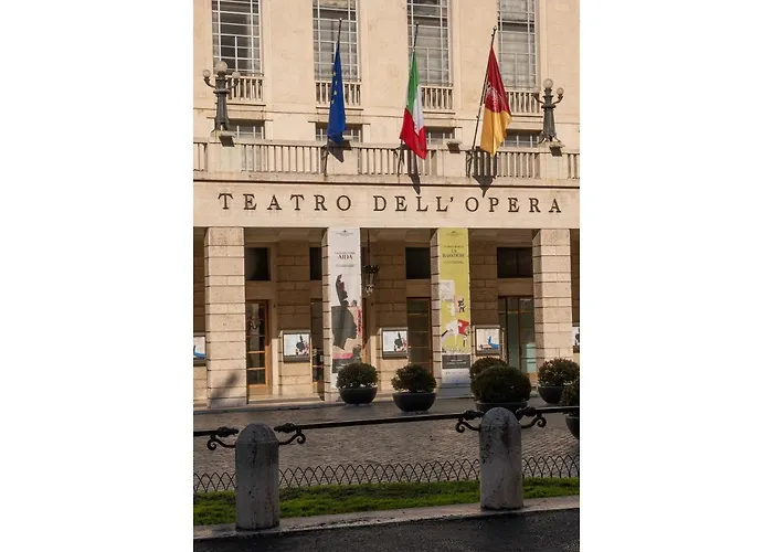 Golden Tulip Piram 4*