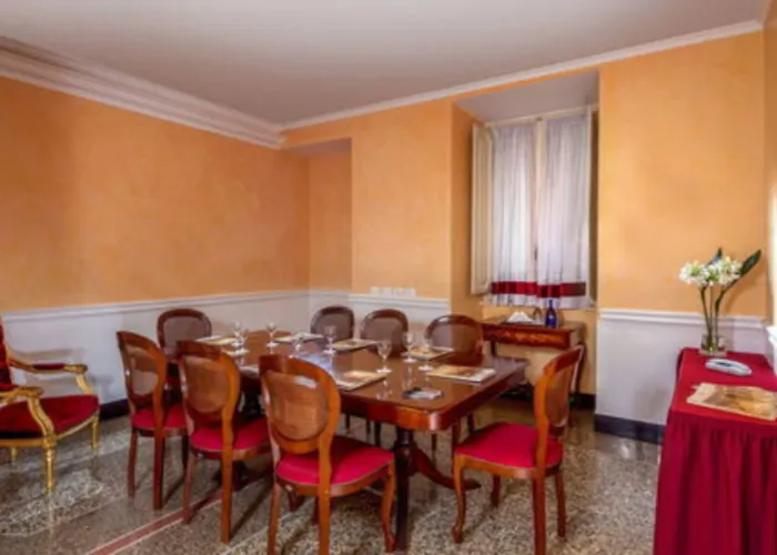 Szálloda Golden Tulip Piram 4*