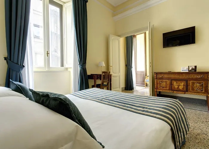 Szálloda Golden Tulip Piram 4*