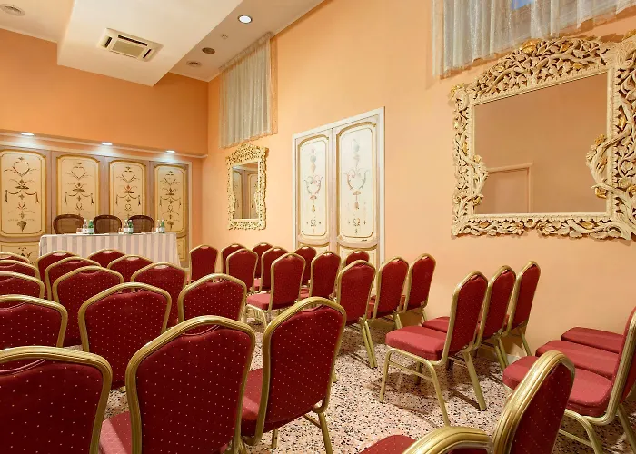 Golden Tulip Piram 4* Róma