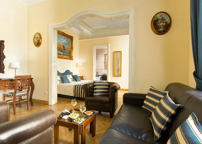 Golden Tulip Piram 4* Róma